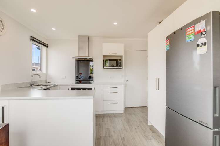 22a Pine Avenue Bader_5