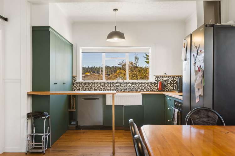 105 Centennial Avenue Alexandra_2