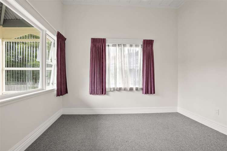 211 Rolleston Street Thames_13