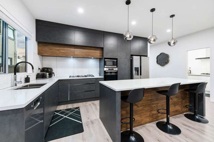 3 Cooladawson Drive Flat Bush_5