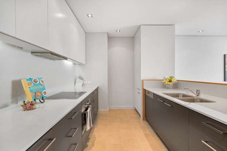 1508/26 Albert Street Auckland Central_32