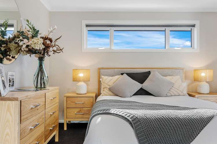 8 Strowan Avenue Elgin_8