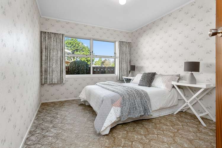 8 Woodstock Crescent Leamington_9