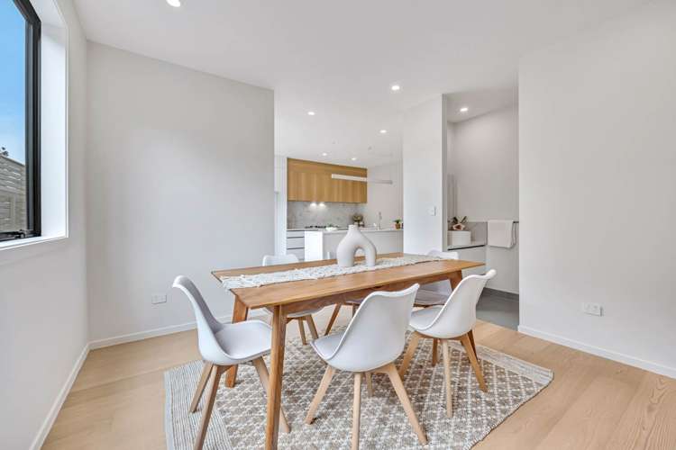 6b Mark Edward Drive Half Moon Bay_10