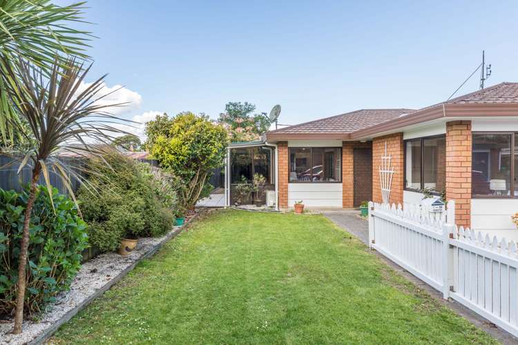 7/39 Swanson Road Henderson_15