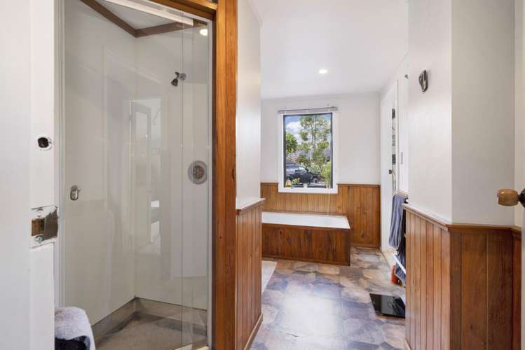 225 Waitohu Valley Road Otaki_39
