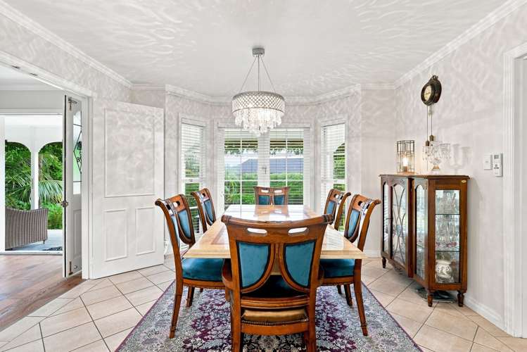 199 Chelsea View Drive Chatswood_37