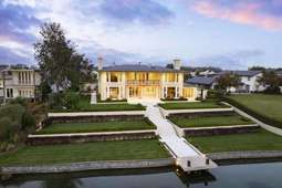 Multimillion-dollar home in exclusive golf suburb attracts interest from Dubai