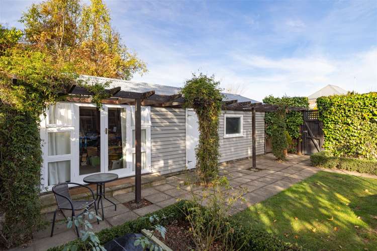 84 Saint Albans Street Saint Albans_16