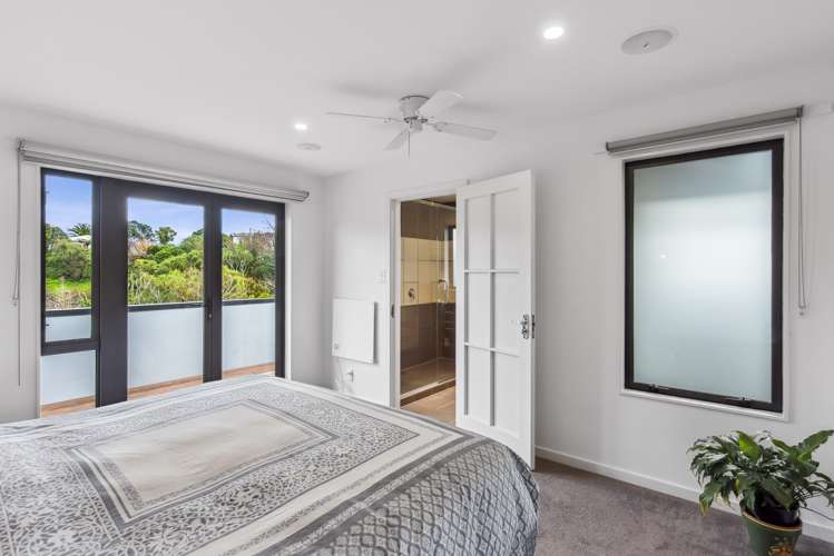 34 Renown Road Raumati South_9