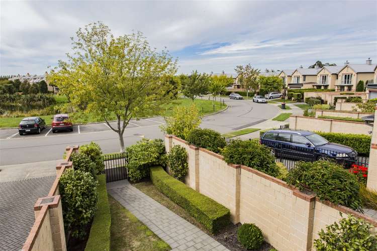 20 Waterford Avenue Northwood_12