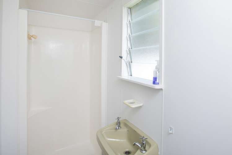 63 Ngakoroa Road Ormond_19