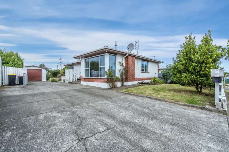18 Dunbeath Crescent_0