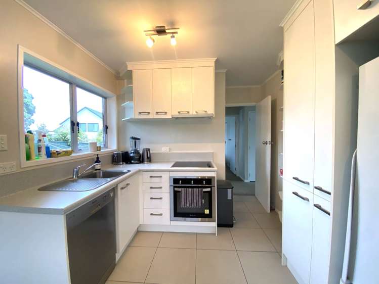 4/1 Richards Avenue Forrest Hill_6