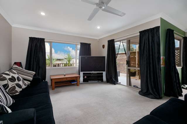 1/65 Rosier Road Glen Eden_4