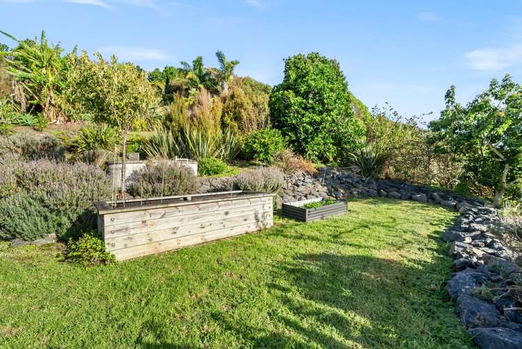 37 Pa Road Kaiwaka_28