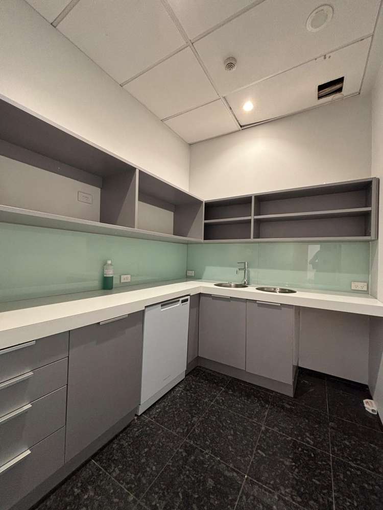 7 Show Place Addington_6