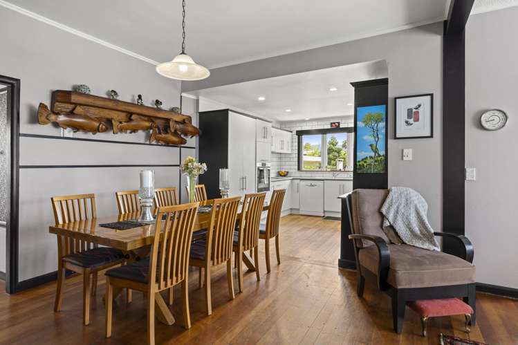 16 James Street Raglan_9