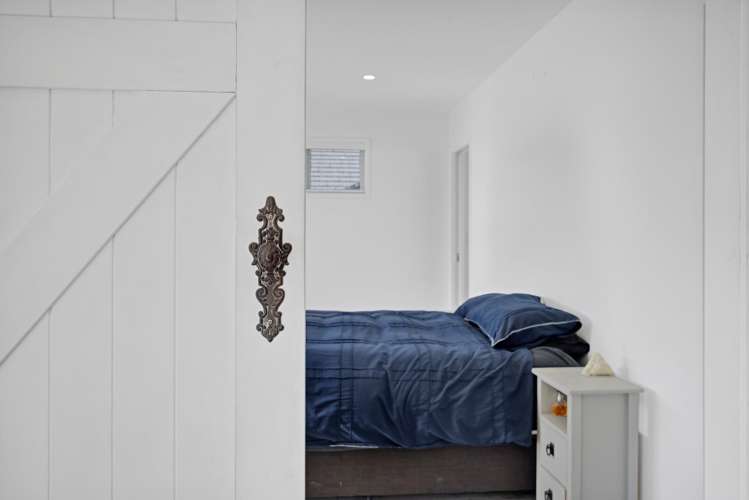 2 Mercade Close Stratford_7