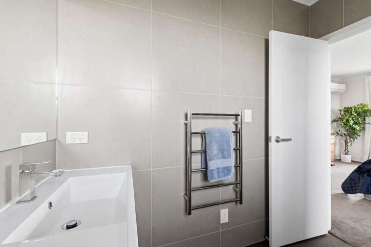 54 Norfolk Drive Cambridge_11