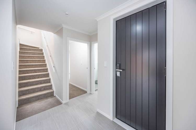 2/57 Waireka Road Rototuna_18