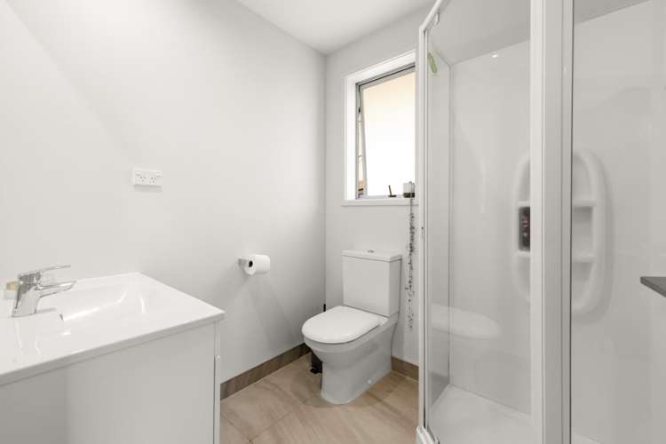 244 Ballintoy Park Drive Welcome Bay_13