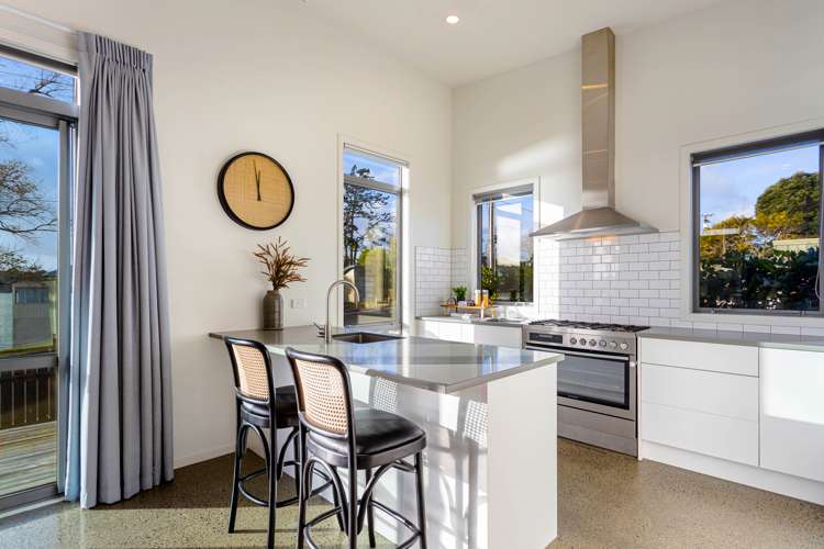 12b Chapman Road Te Atatu Peninsula_5