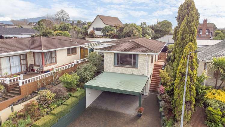 13 Gwendoline Street Glenholme_17