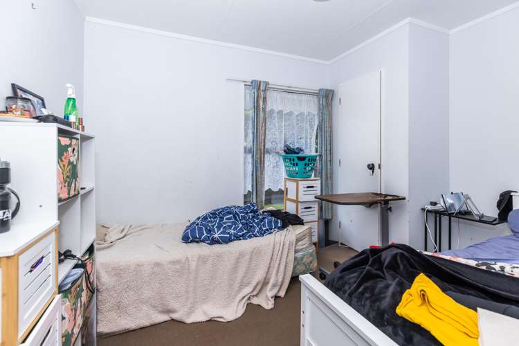 1 Byron Road Enderley_6