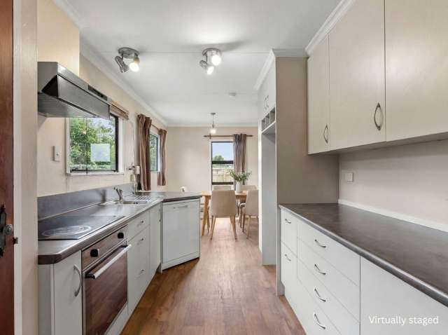 11 Sandstrom Grove Feilding_1