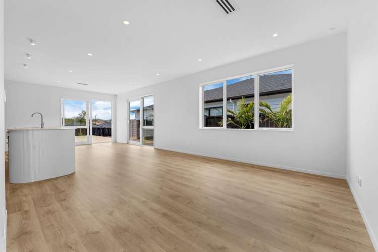 45 Tipu Crescent Milldale_10