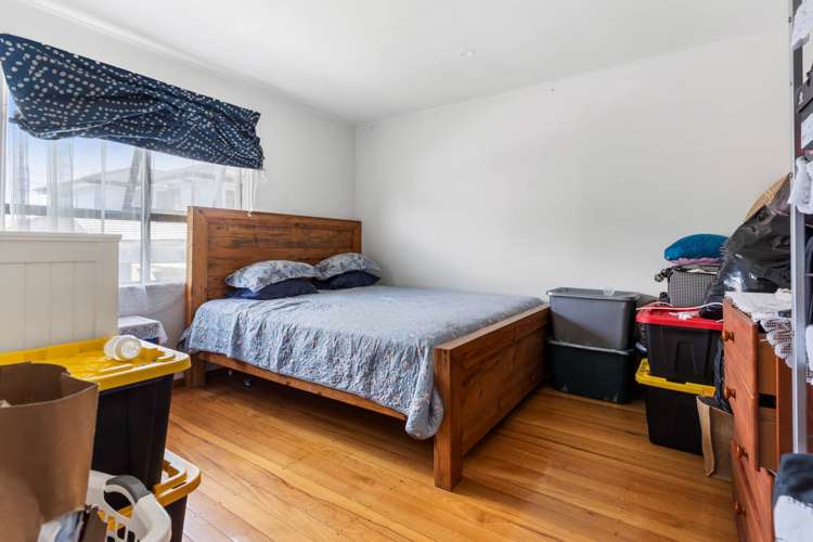 2/10 Fleming Street Manurewa_11