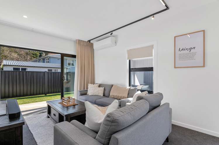 2/141 Waikato Street Central_7