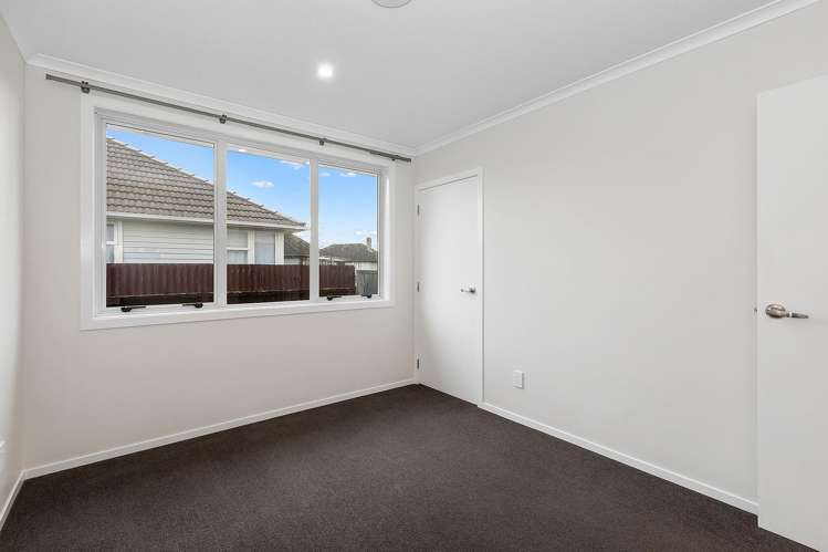 18 Byron Road Enderley_8