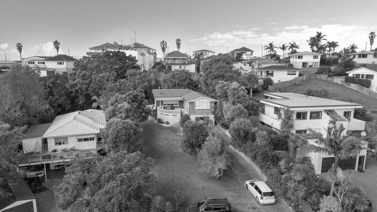 15 Pohutukawa Avenue_0