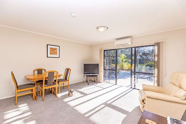 15 Willow Park Drive Opaki_4