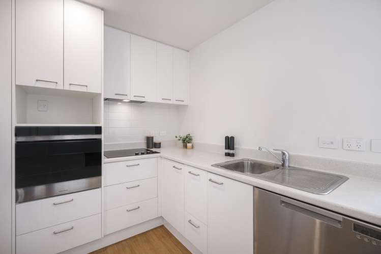 104/21A Swanson Road Henderson_11