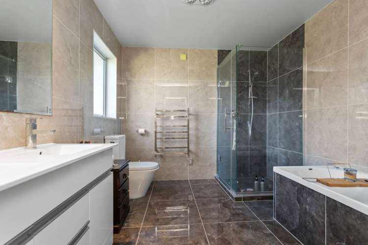 1c Garden Place Mount Eden_9