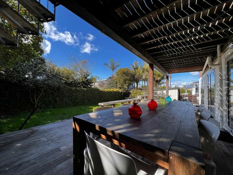 2/18 Merani Street Narrow Neck_17