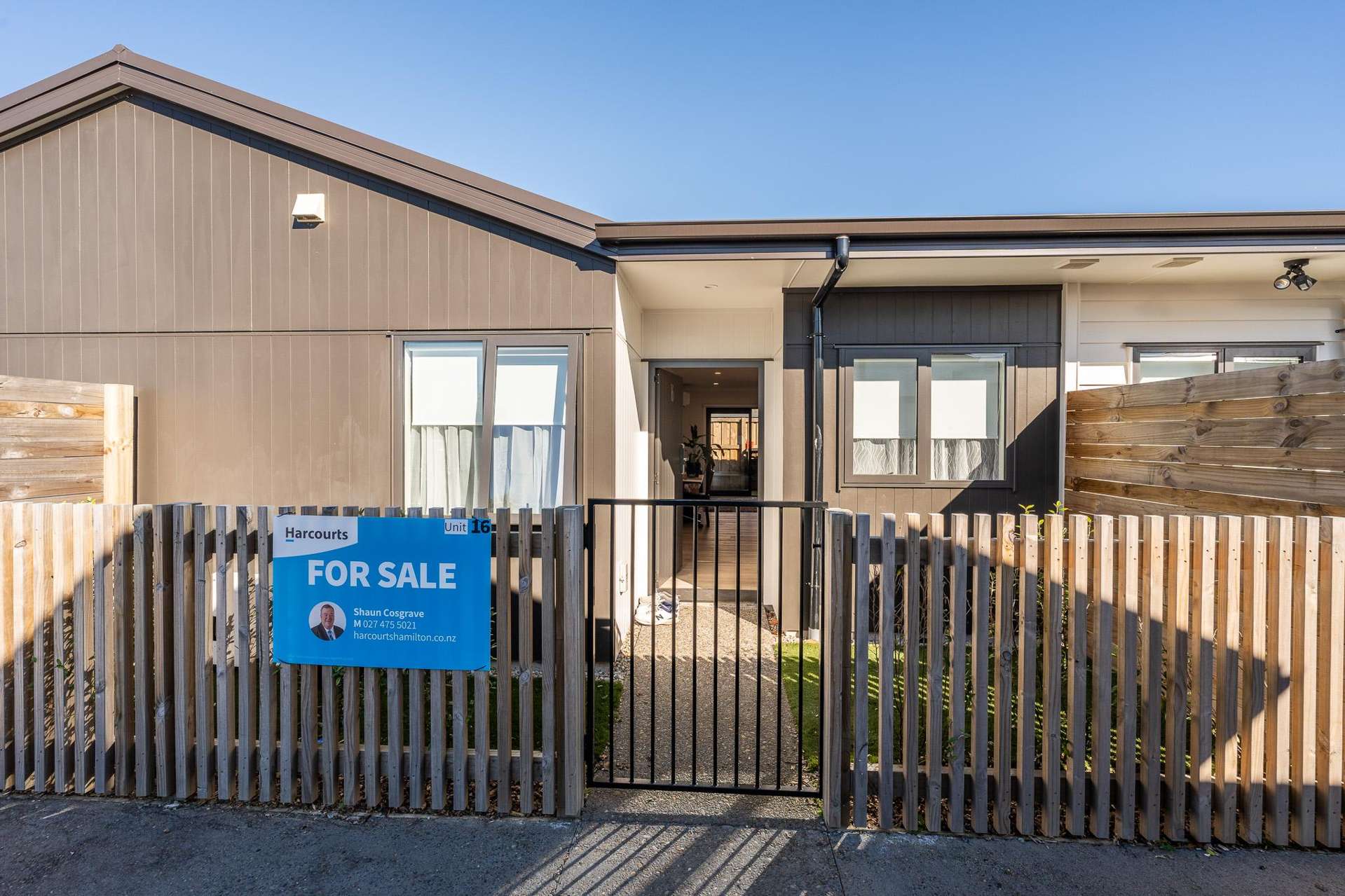 16/425 Dey Street Hamilton East_0
