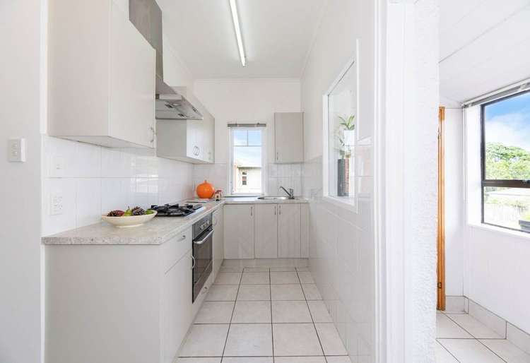 237 Blockhouse Bay Road Avondale_13