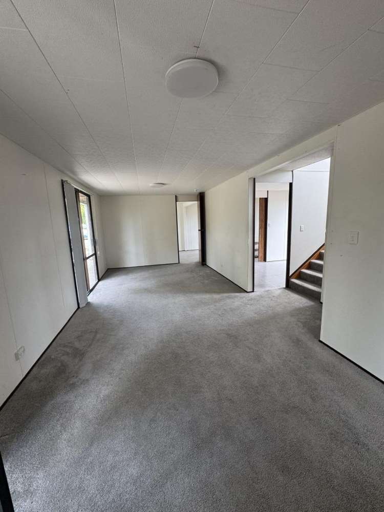 300 State Highway 16 Kumeu_2