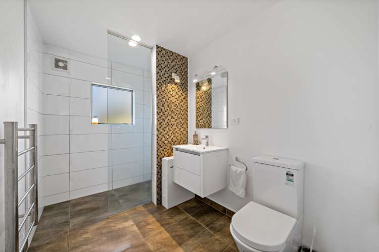 23a Graham Bell Avenue Mount Roskill_13