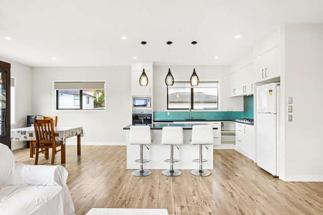 7 Eric Gifford Drive Ranui_1