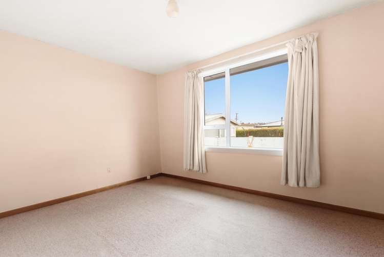 6 Anderson Place Gore Surrounds_14