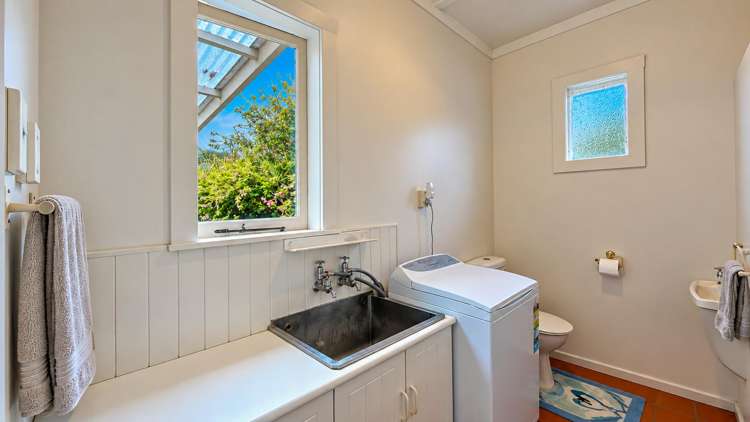 242 Tony Avenue Thames_14