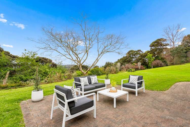 26 Awhiorangi Promenade Swanson_3
