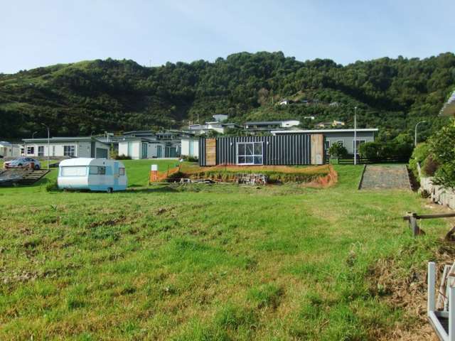 8 Puka Place Mahia_2