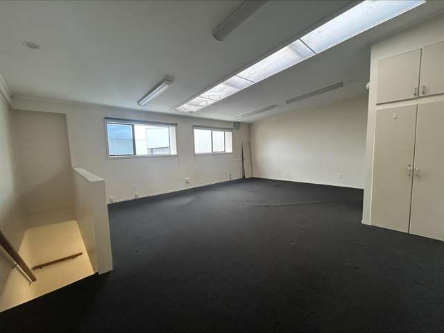 Unit 3, 319 Neilson Street Onehunga_3