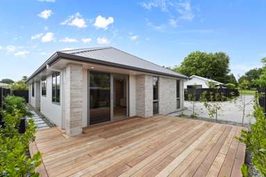 93a Thompson Street_1